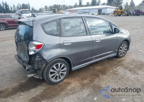 2013 Honda Fit Sport z USA, uszkodzony, nr VIN JHMGE8H52DC041344